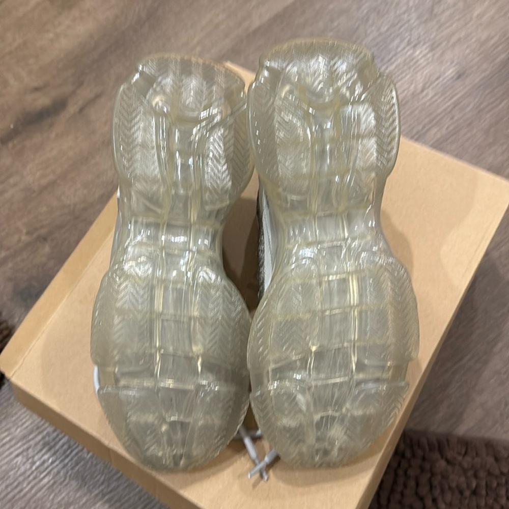Steve Madden Maxima - Picture 3 of 4